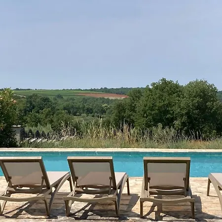 Вилла Oliva Istria