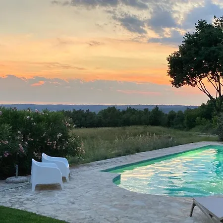 Oliva Istria * Vižinada