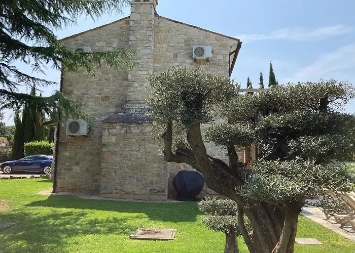 Oliva Istria 빌라 *