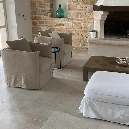 Oliva Istria * Vizinada