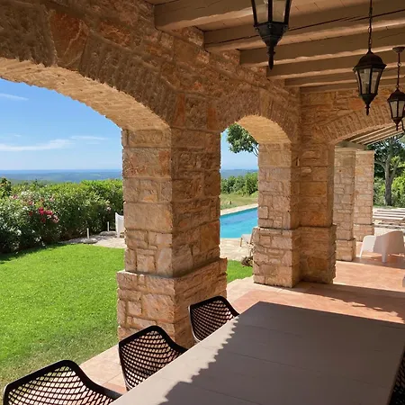 Villa Oliva Istria Vizinada